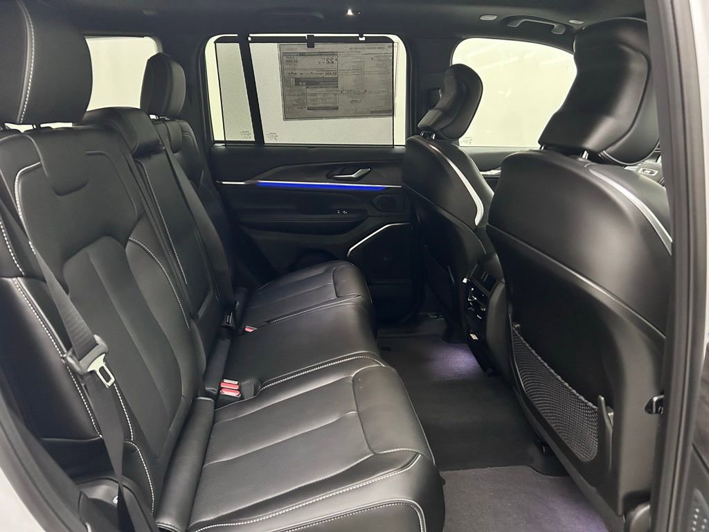 New 2025 Jeep Grand Cherokee Overland w/ Adv Protech Group III image 15