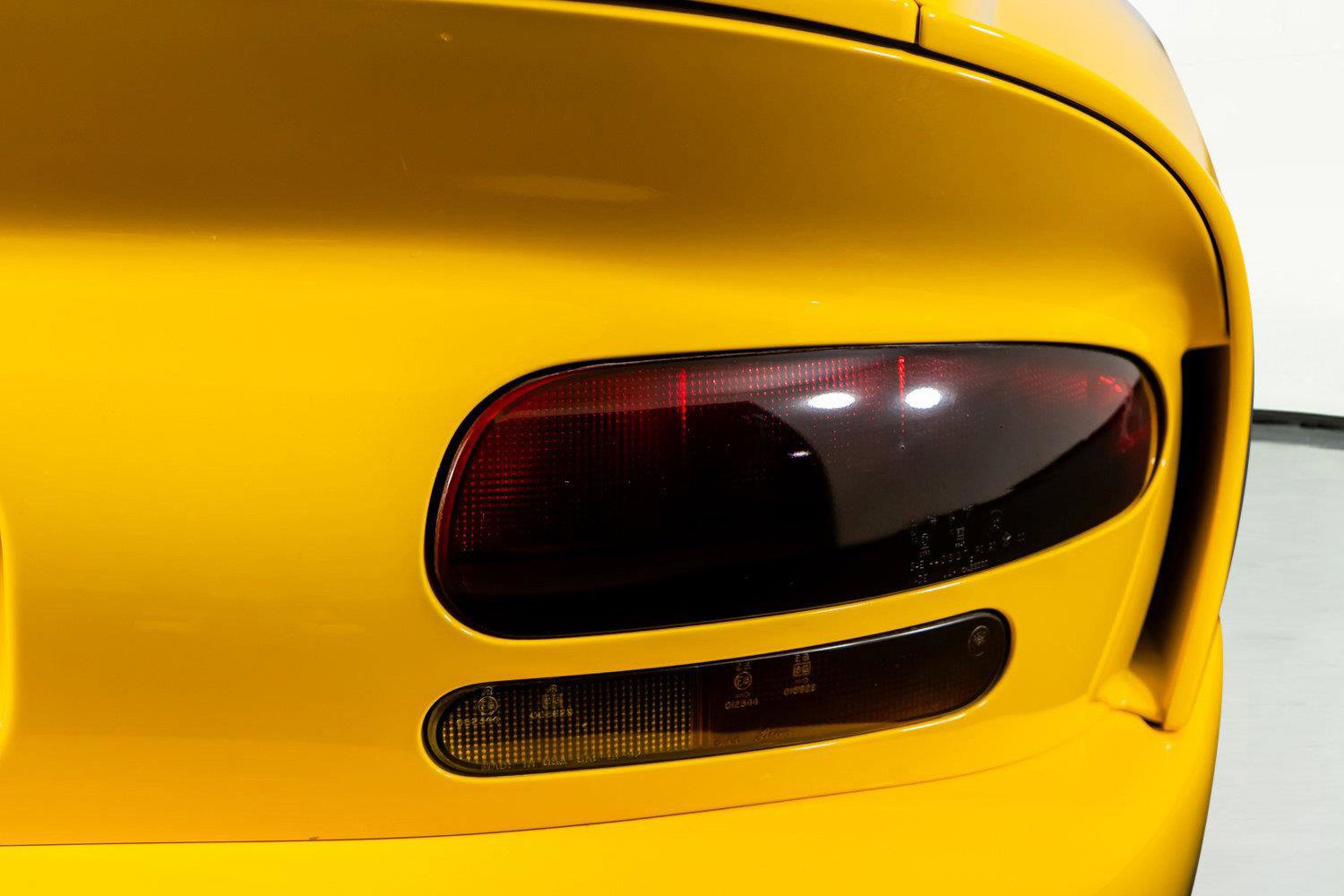Used 2001 Dodge Viper GTS image 13
