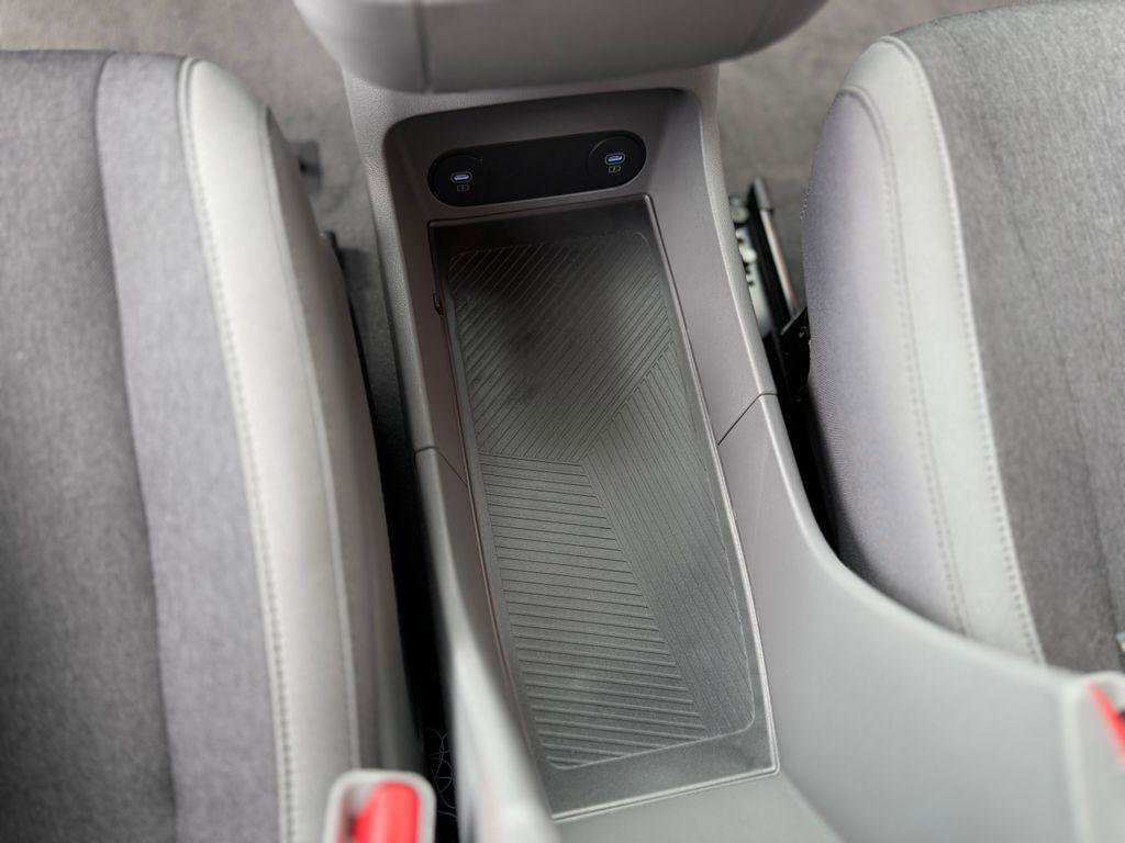 New 2026 Hyundai Ioniq 5 SE image 17