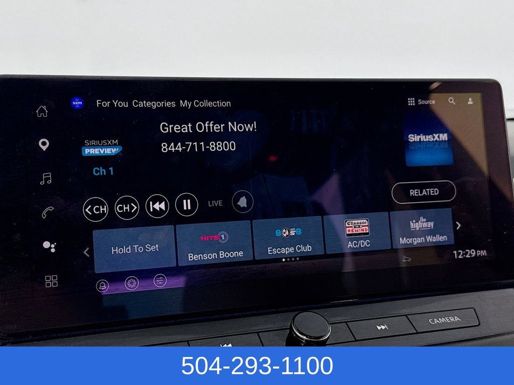 Used 2025 Nissan Rogue Platinum FWD image 17