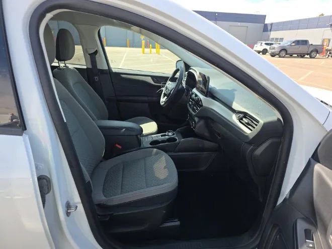 Used 2022 Ford Escape SE AWD/4WD image 10