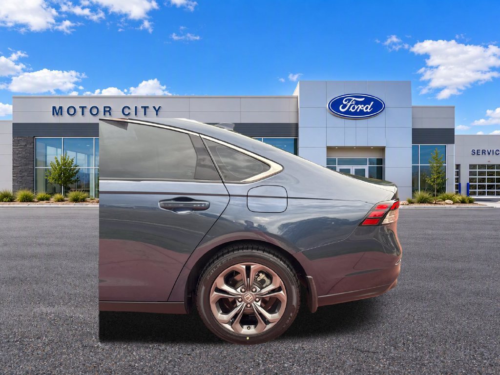 Used 2023 Honda Accord EX image 36