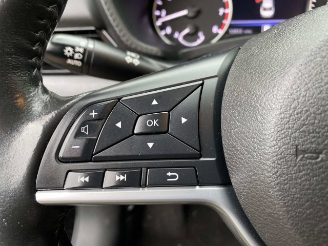 Used 2024 Nissan Sentra SV w/ All-Weather Package FWD image 13