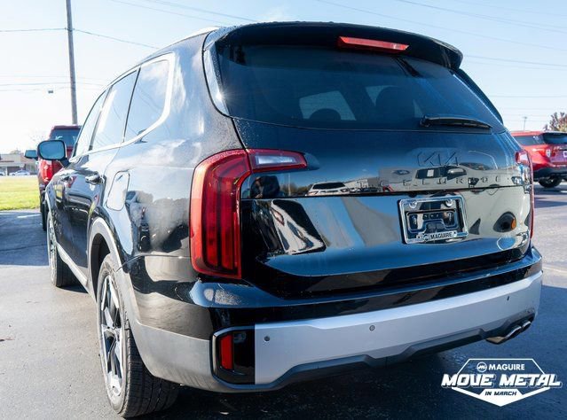 Used 2024 Kia Telluride S w/ S Sunroof Package image 7
