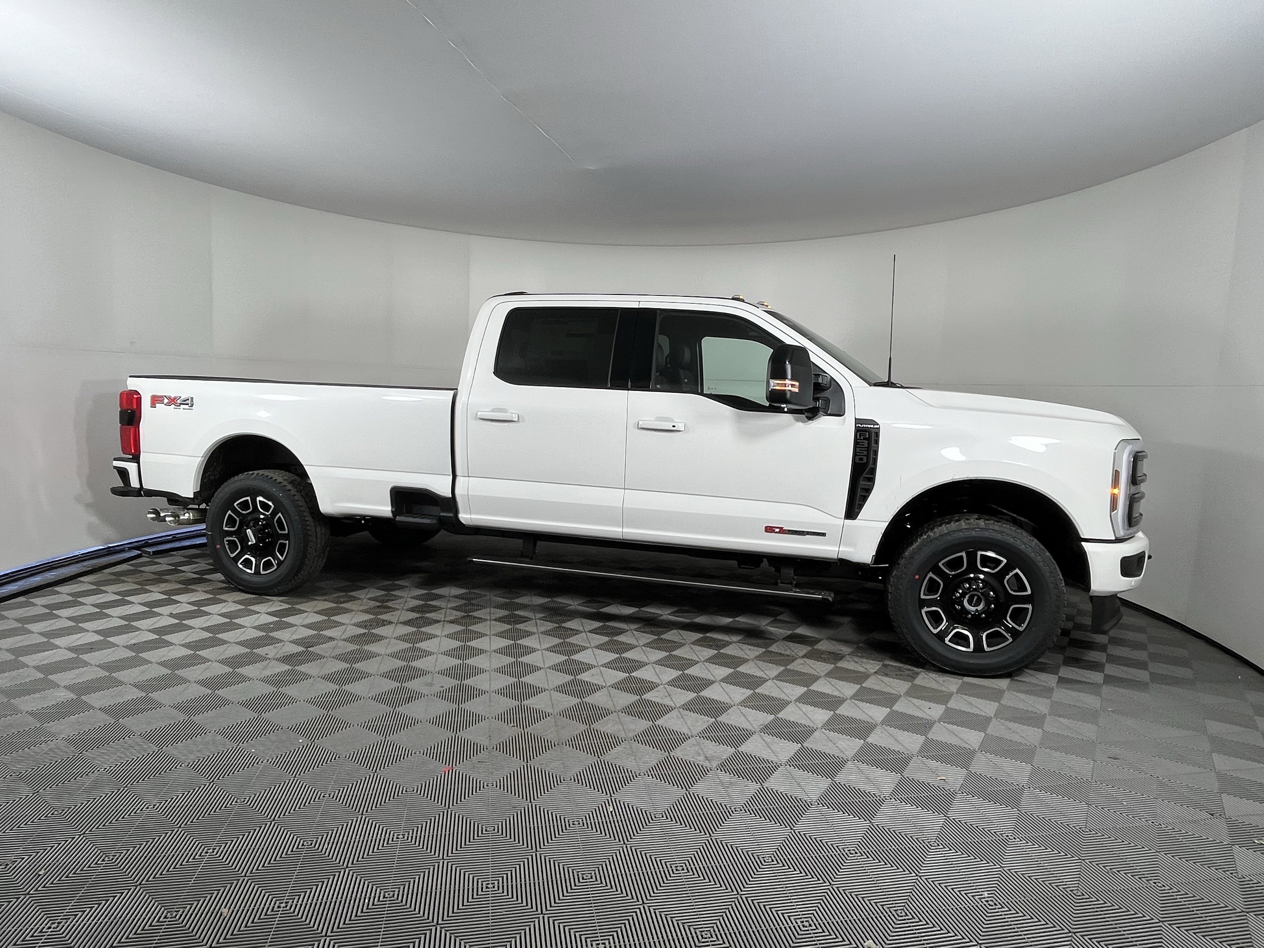 New 2026 Ford F350 Platinum image 5