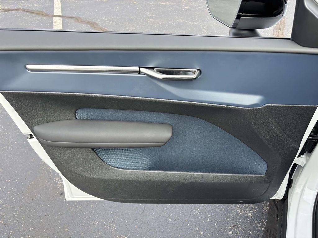 New 2026 Volvo EX30 Plus image 11