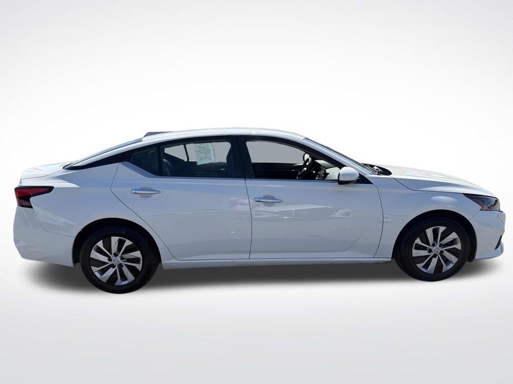 Used 2022 Nissan Altima 2.5 S image 8