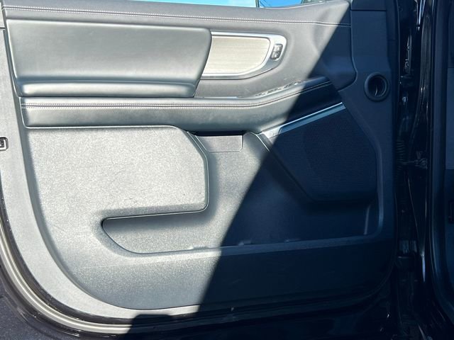 Used 2025 Ford Expedition Max Platinum image 18