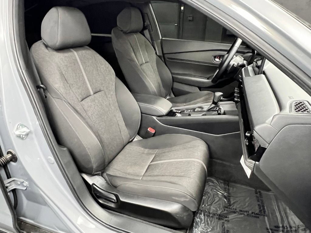 Used 2025 Honda Accord Sport image 8