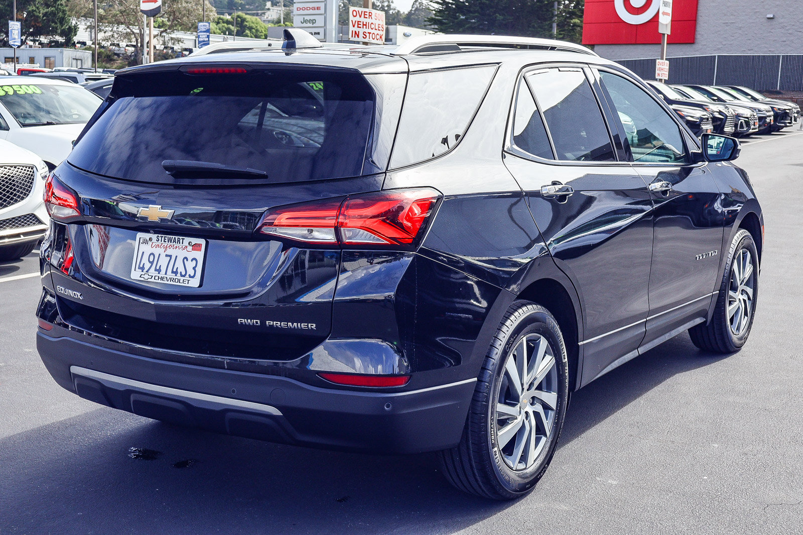 Used 2023 Chevrolet Equinox Premier AWD/4WD image 22