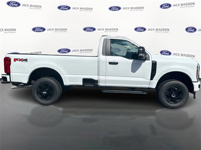 New 2026 Ford F350 XL image 4