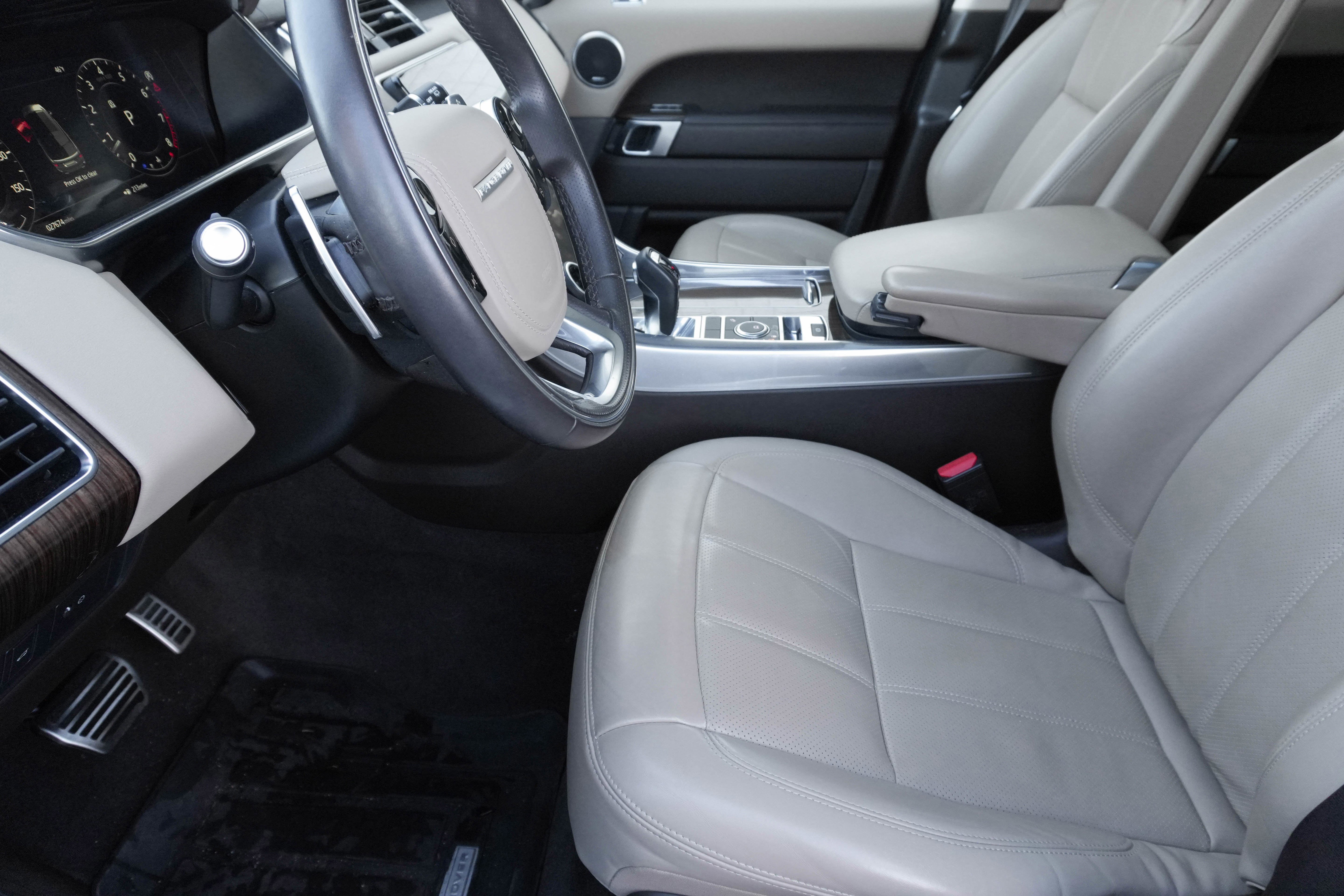 Used 2022 Land Rover Range Rover Sport HSE Silver Edition image 11