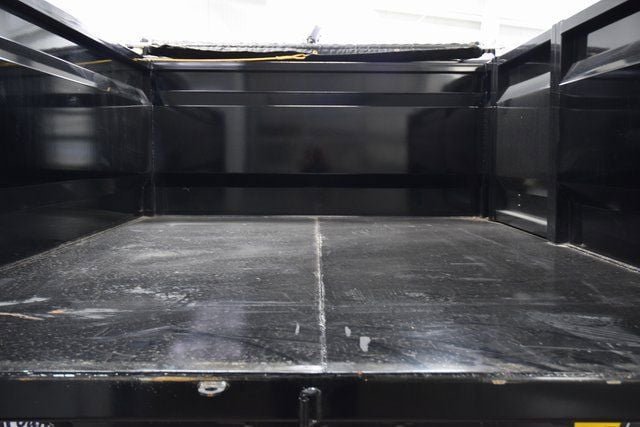 Used 2025 Ford F550 4x4 Crew Cab Super Duty image 15