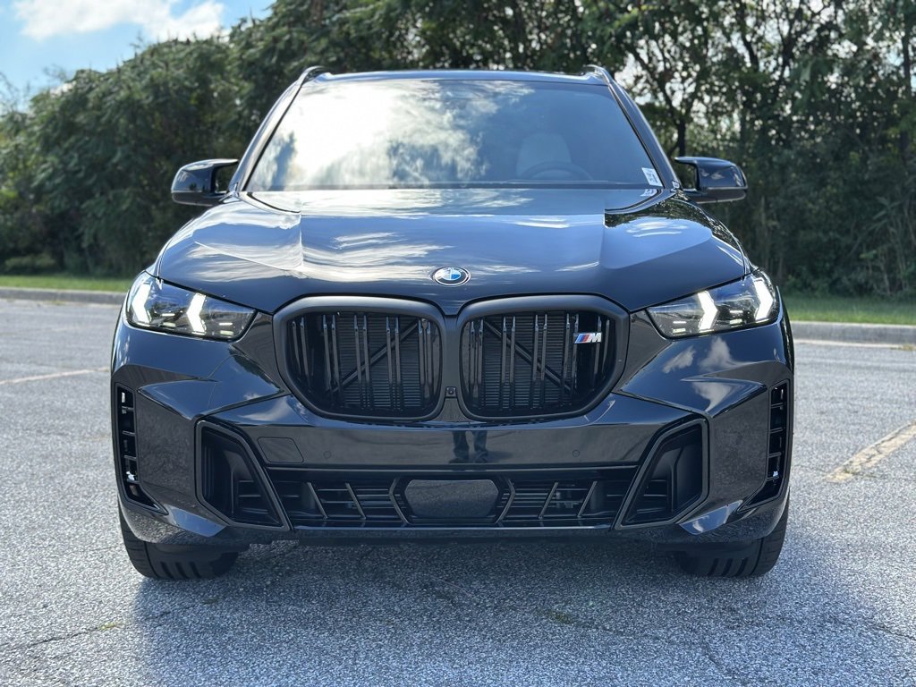 New 2026 BMW X5 M60i image 2