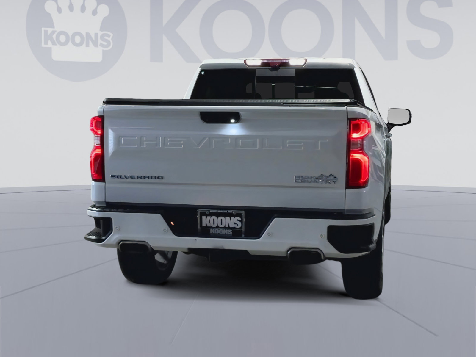 Used 2023 Chevrolet Silverado 1500 High Country w/ High Country Premium Package image 10