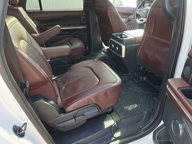 Used 2023 Ford Expedition Max Limited AWD/4WD image 21