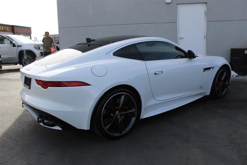 Used 2016 Jaguar F-TYPE R AWD/4WD image 7