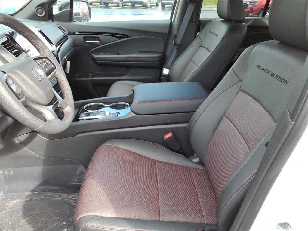 New 2026 Honda Ridgeline Black Edition image 8