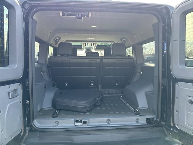 Used 2024 INEOS Grenadier Fieldmaster Edition image 30