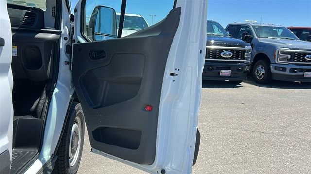 New 2026 Ford Transit 250 148 Medium Roof RWD image 10