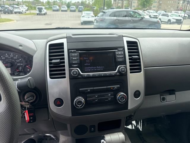 Used 2017 Nissan Frontier SV image 14