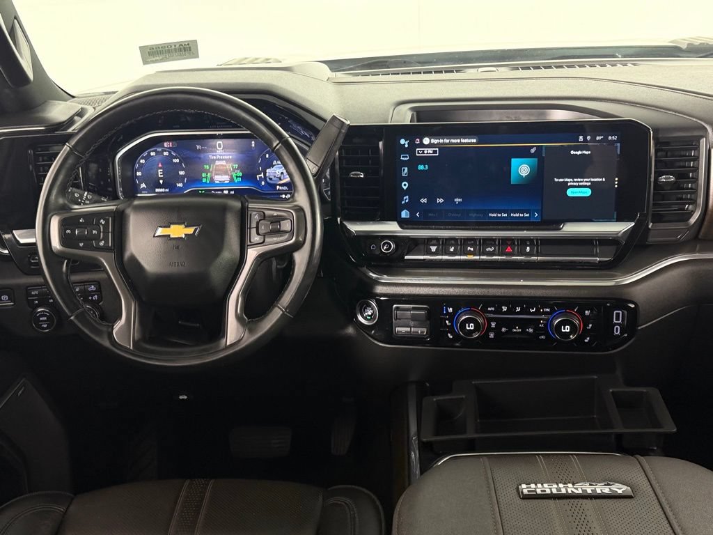 Used 2024 Chevrolet Silverado 3500 High Country w/ Technology Package AWD/4WD image 31