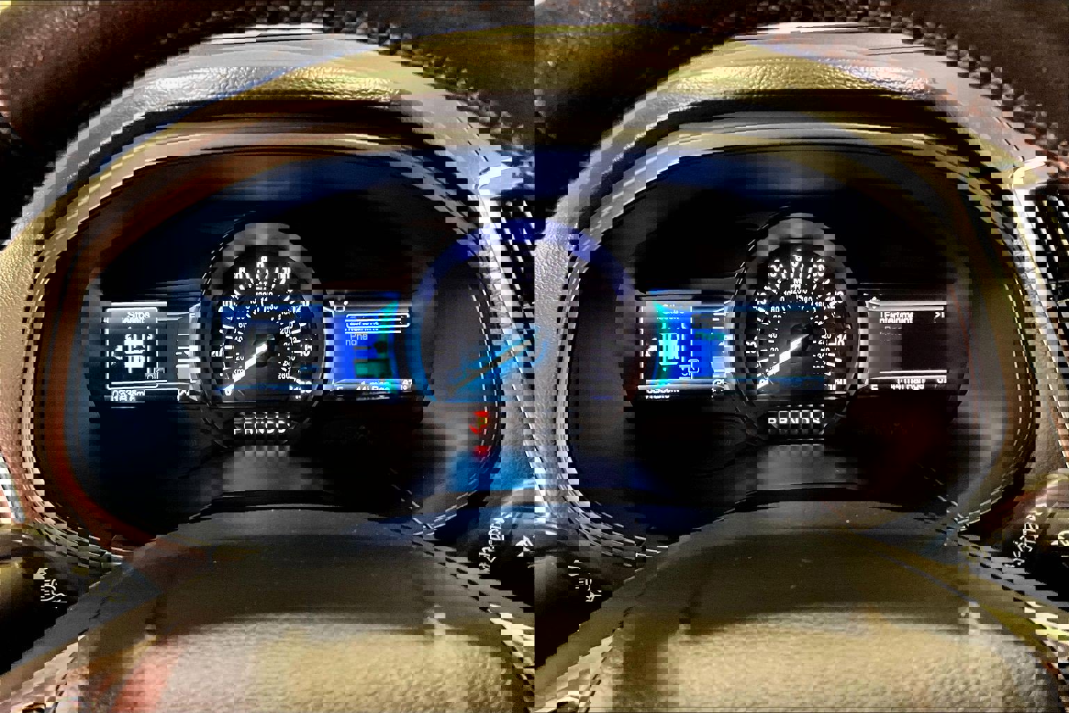 Used 2022 Ford Edge Titanium image 13