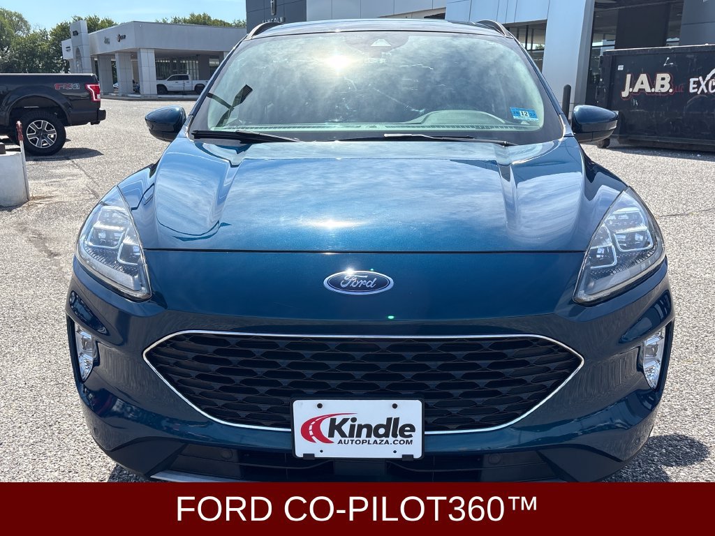 Certified 2020 Ford Escape Titanium AWD/4WD image 2
