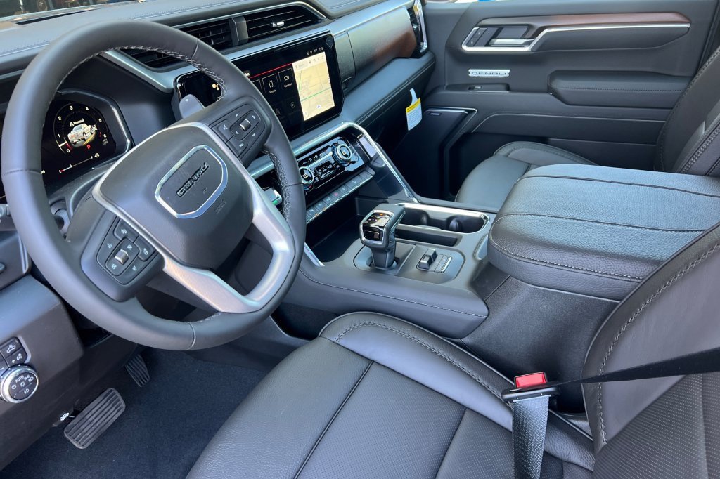 New 2026 GMC Sierra 1500 Denali w/ Technology Package image 7