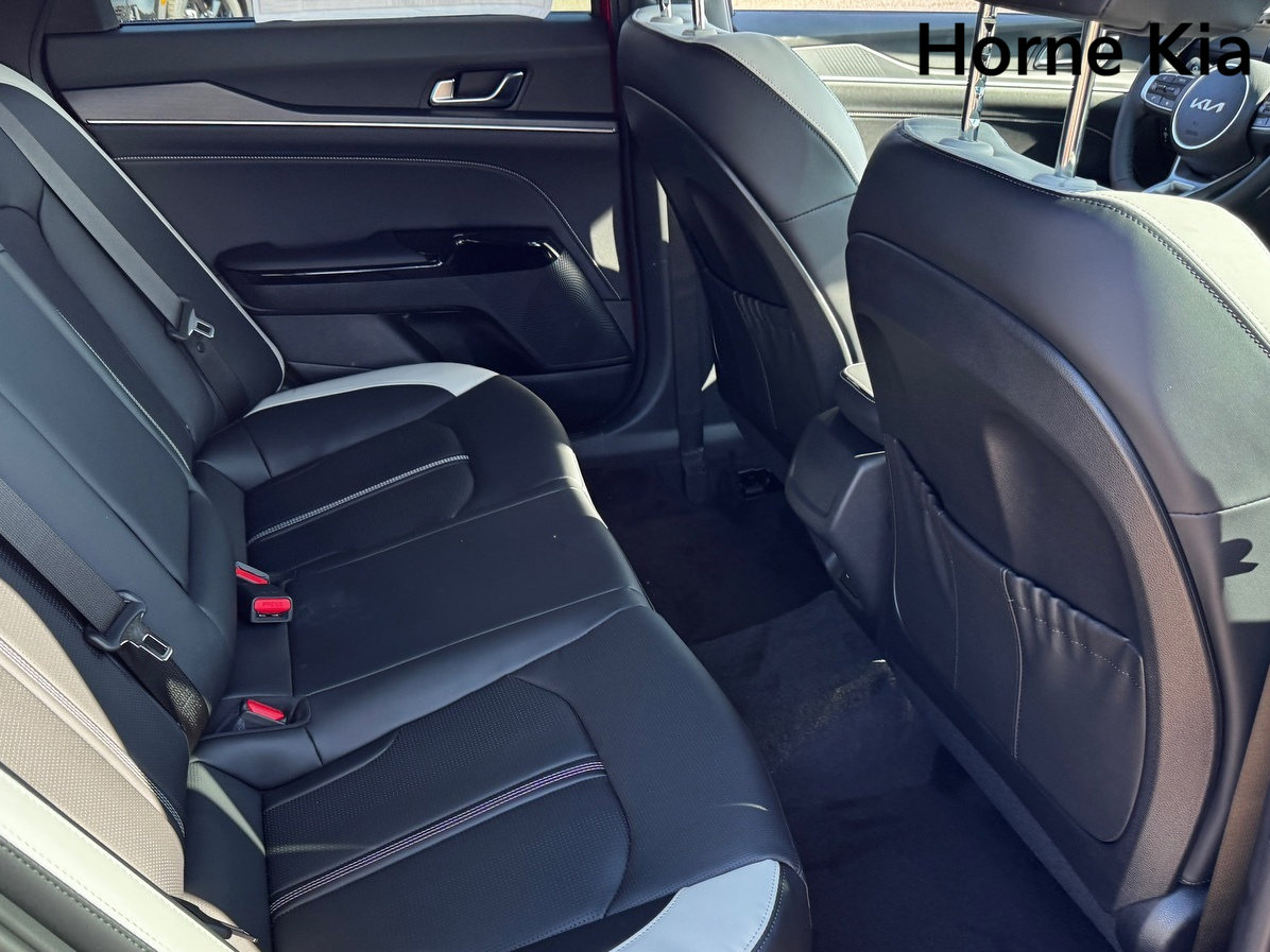 New 2026 Kia K5 GT-Line image 19