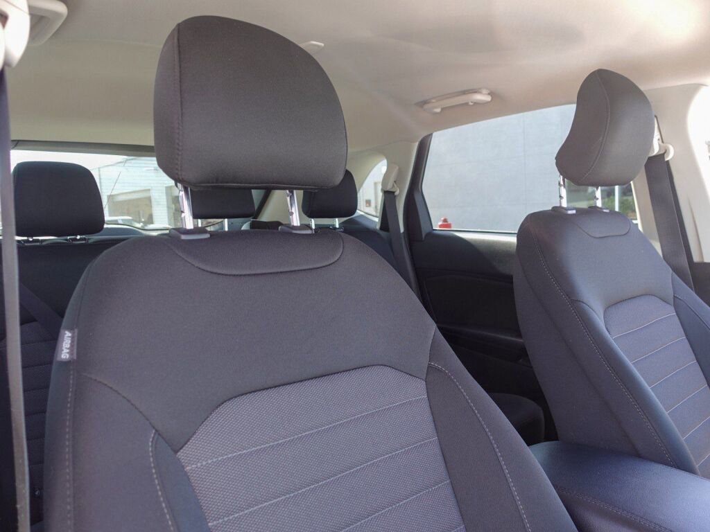 Used 2019 Ford Edge SE w/ SE Fleet Driver's Package image 14