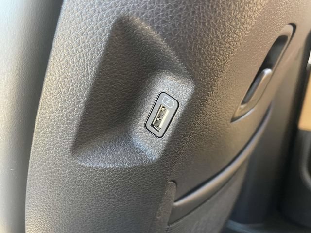Certified 2024 Kia Carnival LX FWD image 19