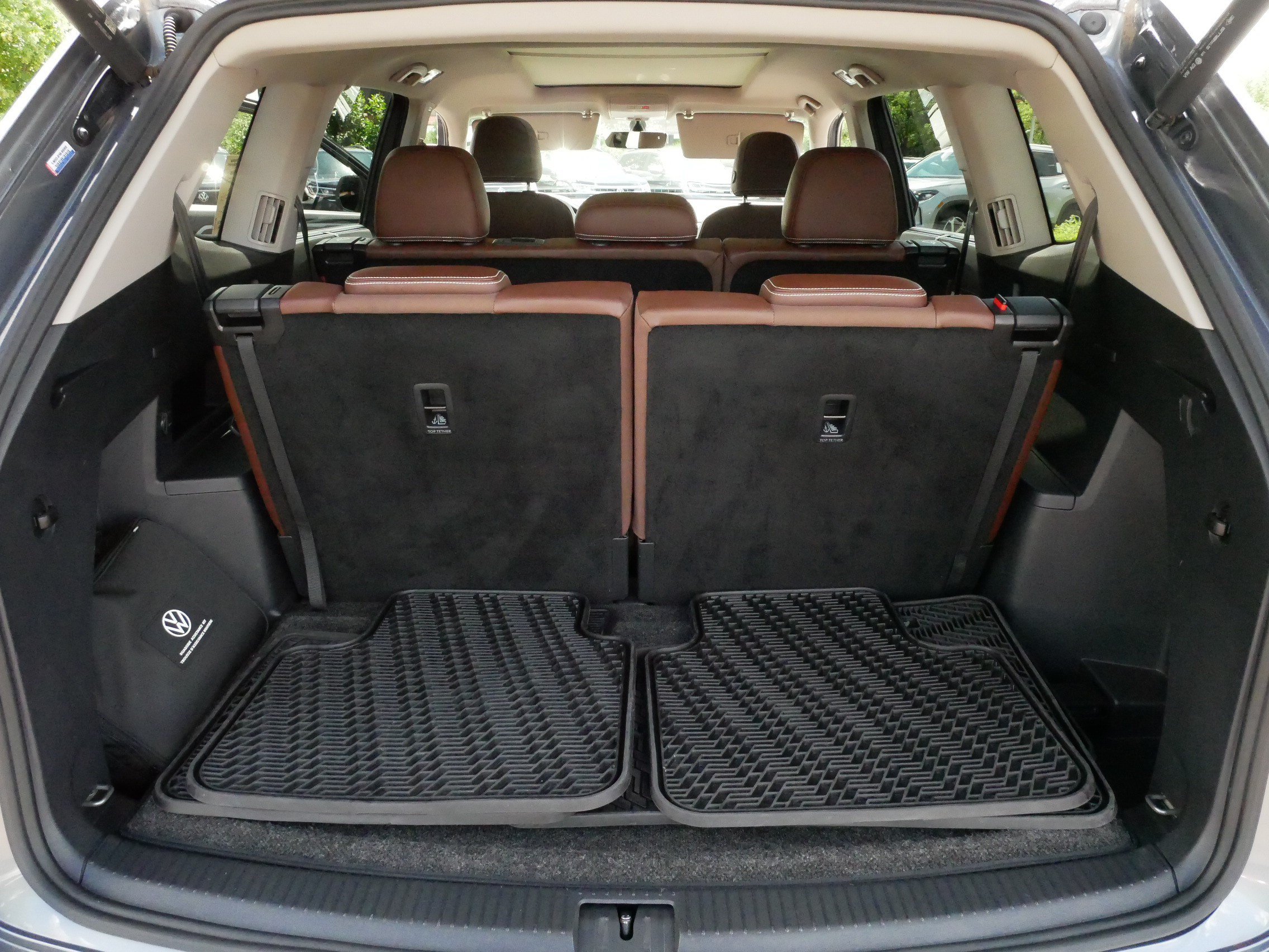 Certified 2023 Volkswagen Atlas SE w/ Panoramic Sunroof Package AWD/4WD image 18