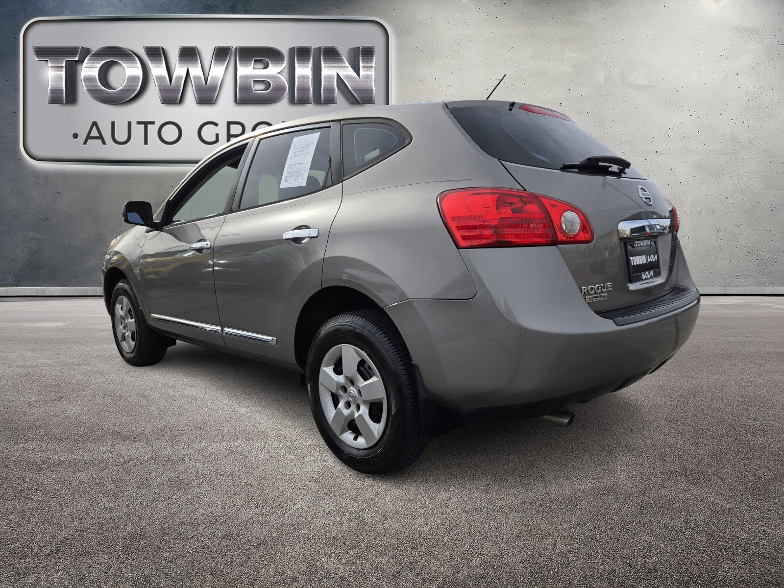 Used 2014 Nissan Rogue S image 7