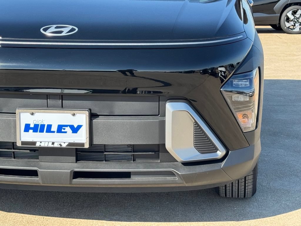 New 2026 Hyundai Kona SE FWD image 8