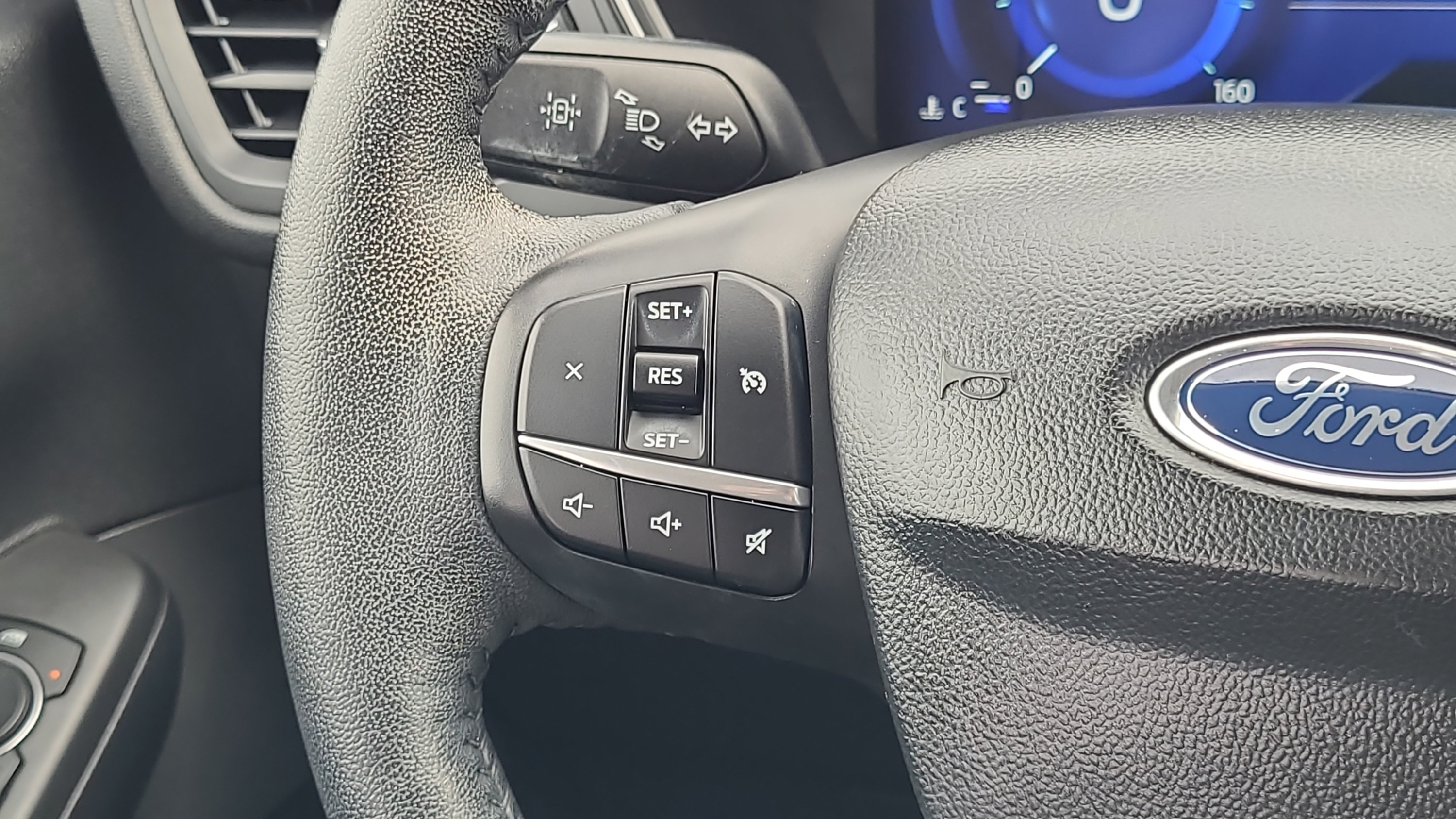 Certified 2020 Ford Escape SE Sport AWD/4WD image 13