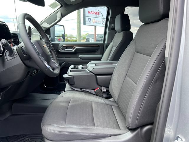 New 2026 Chevrolet Silverado 2500 LT w/ All Star Edition AWD/4WD image 4