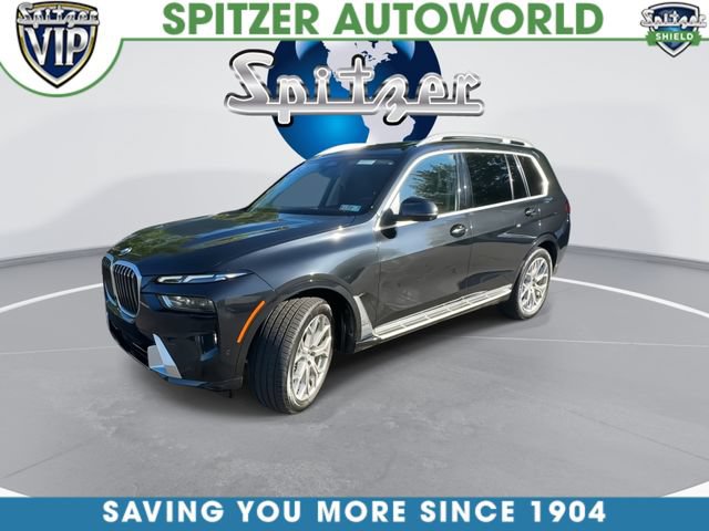 Used 2025 BMW X7 xDrive40i AWD/4WD image 4