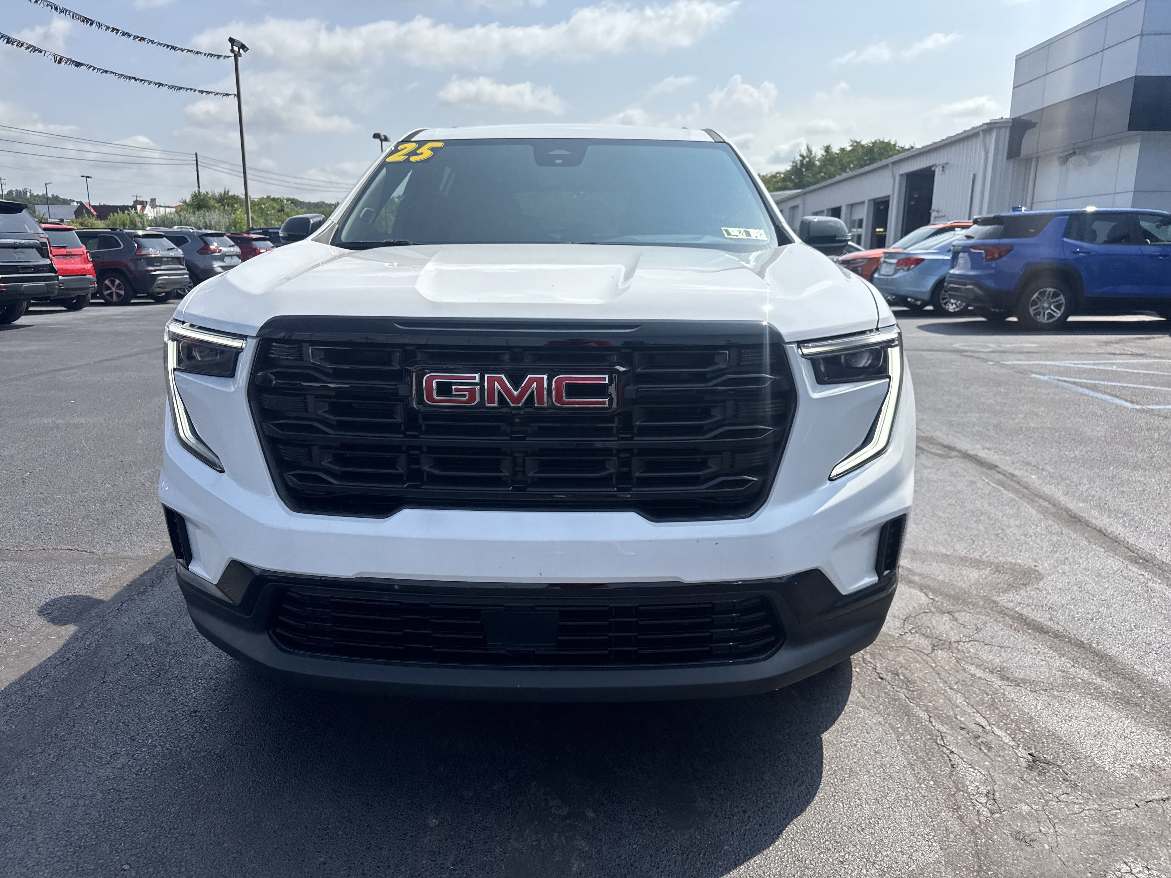 New 2025 GMC Acadia Elevation w/ Black Edition image 9