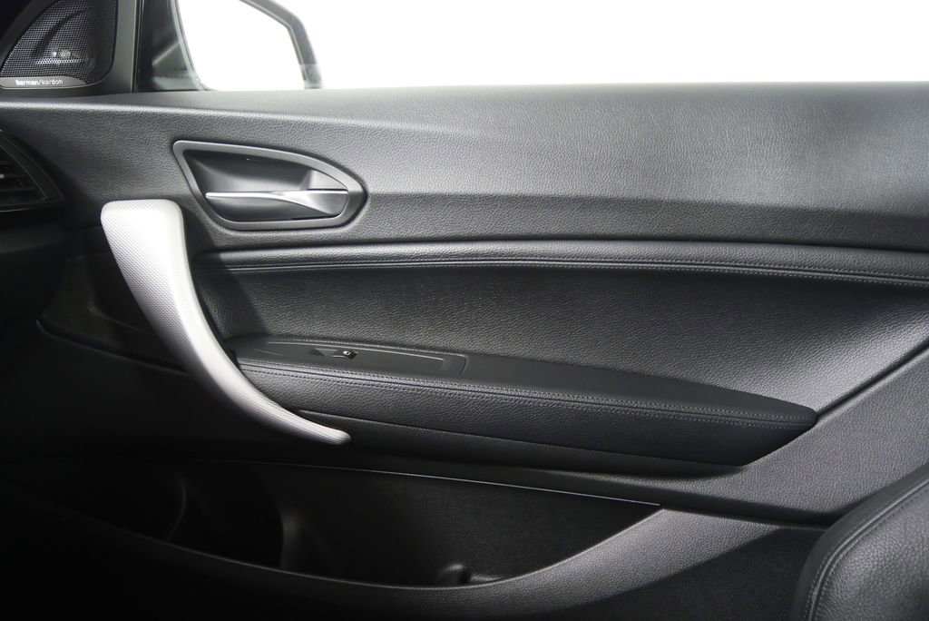 Used 2015 BMW M235i Coupe image 22