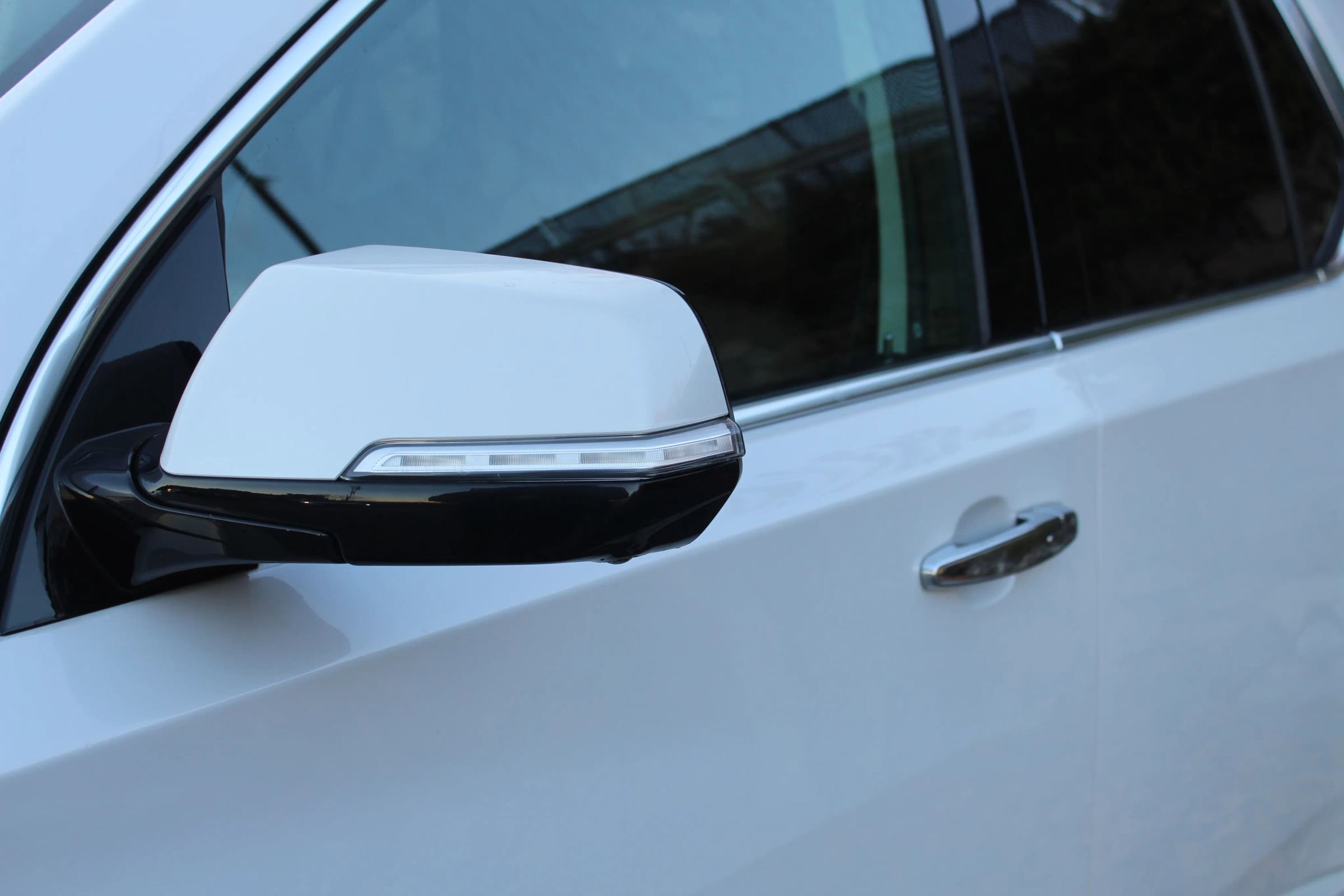 Used 2020 Chevrolet Traverse High Country image 38