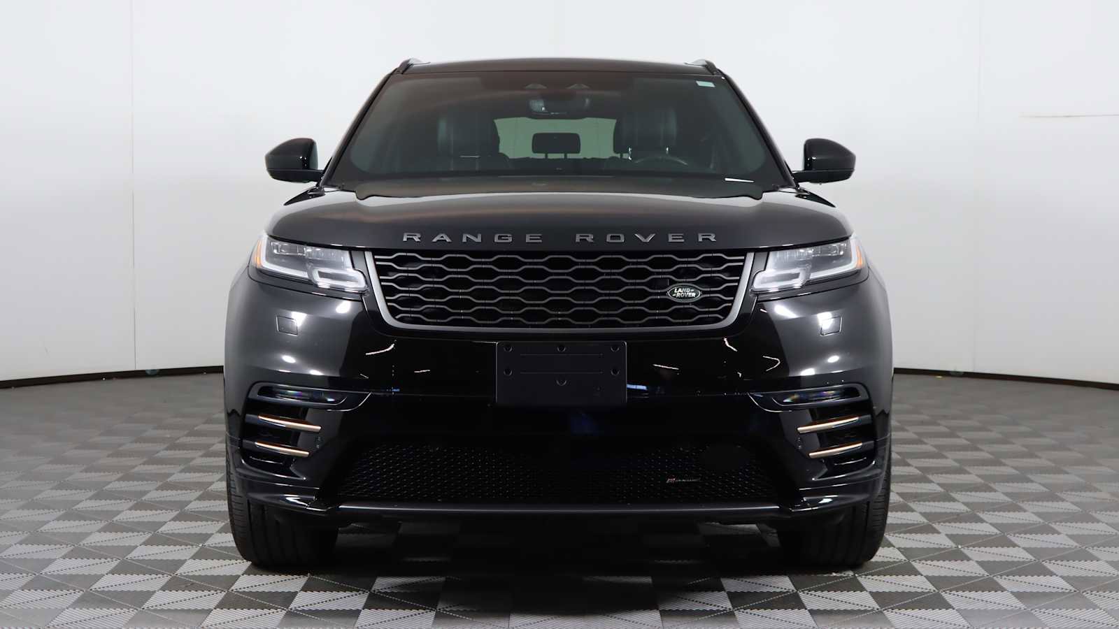 Used 2022 Land Rover Range Rover Velar R-Dynamic S image 2