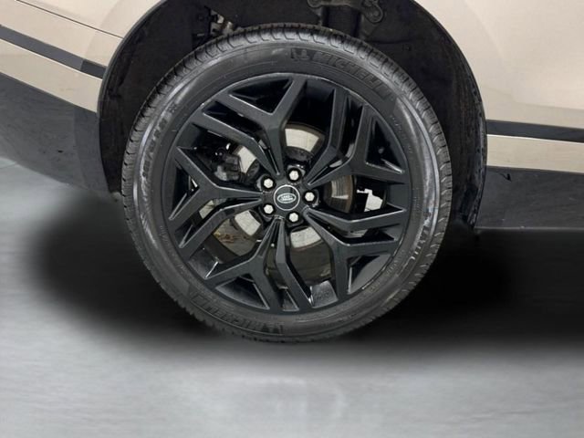 Used 2023 Land Rover Range Rover Velar HST AWD/4WD image 32