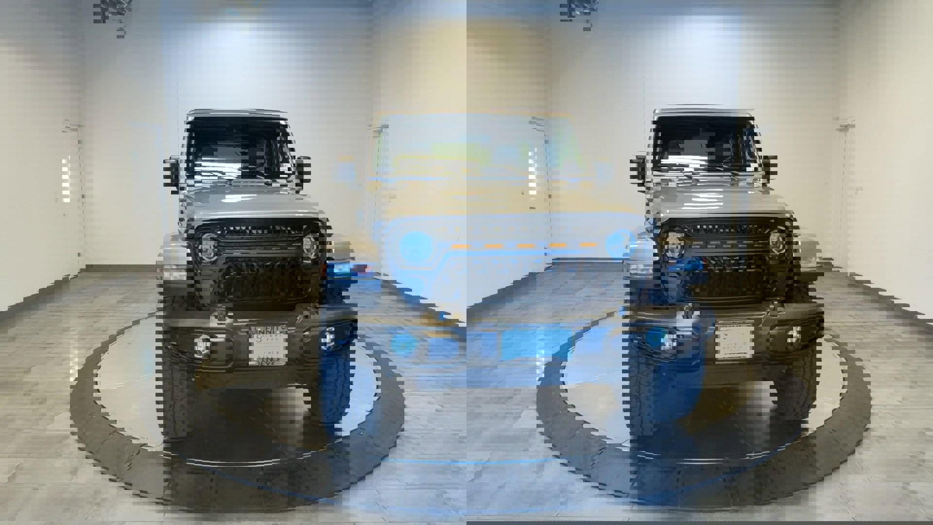 Used 2021 Jeep Wrangler Unlimited Sahara image 3