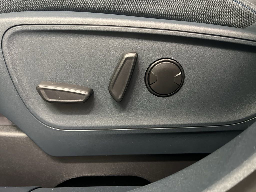 New 2026 Ford Maverick XLT w/ XLT Luxury Package image 28