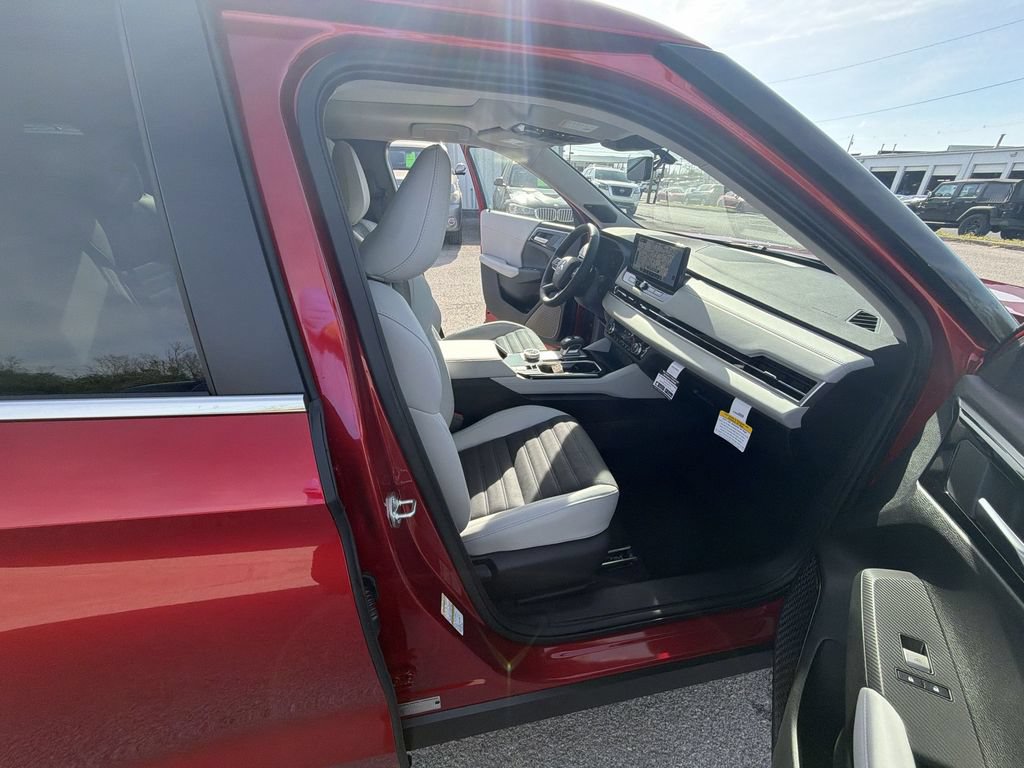 New 2026 Mitsubishi Outlander SE AWD/4WD image 25