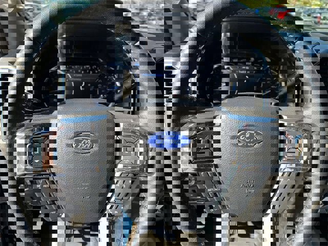 Used 2021 Ford F350 Lariat w/ Chrome Package image 11