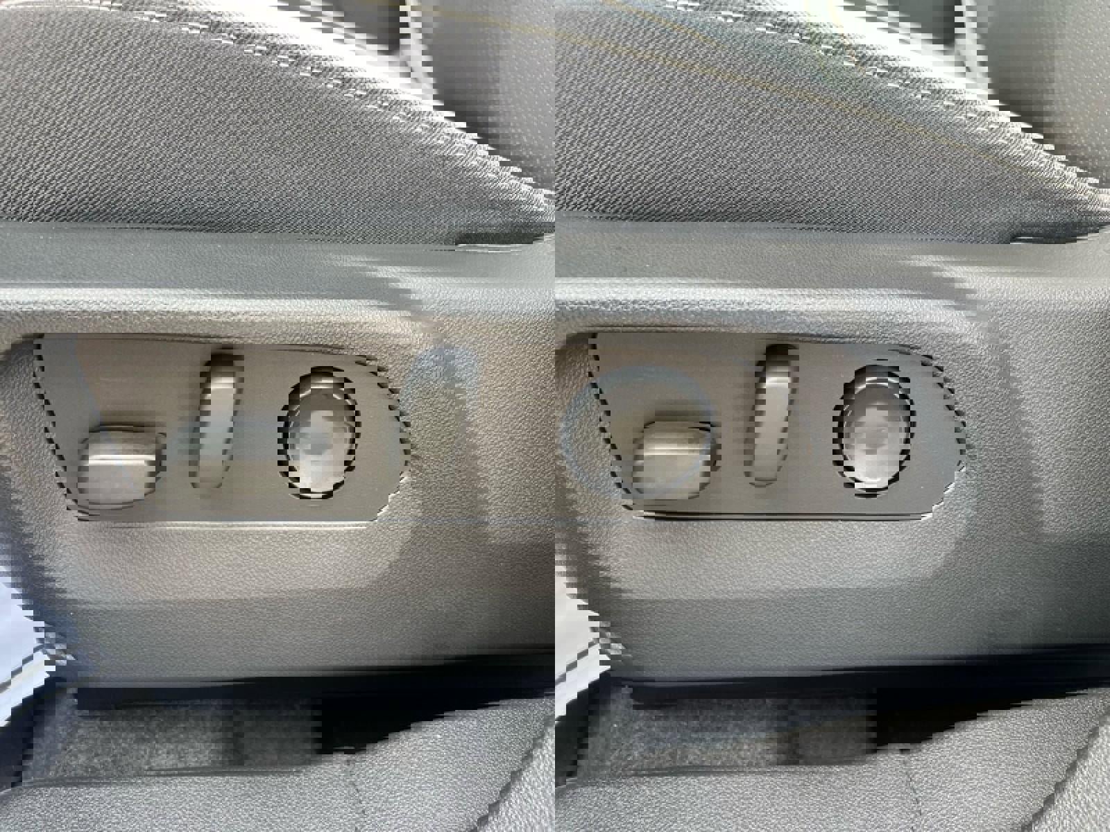 New 2025 Buick Envision Sport Touring image 23