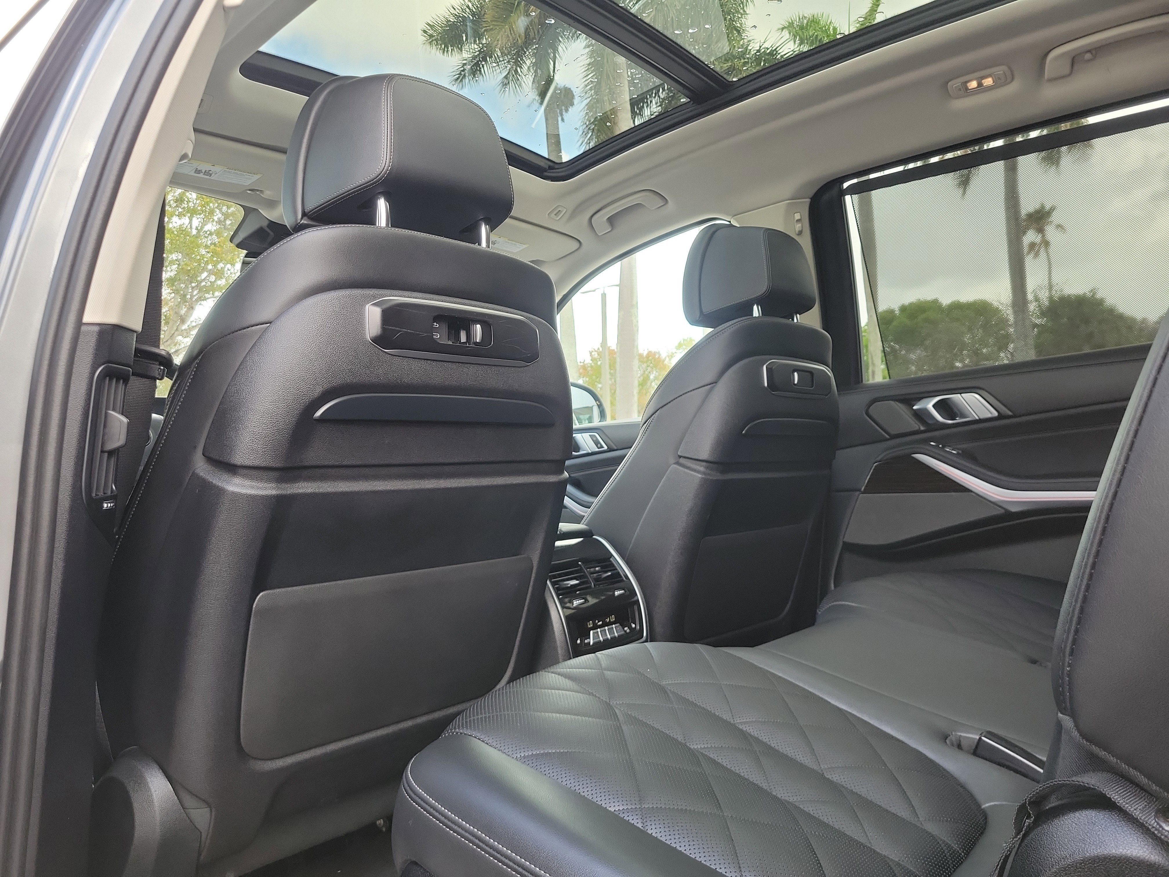 Used 2024 BMW X7 xDrive40i image 15