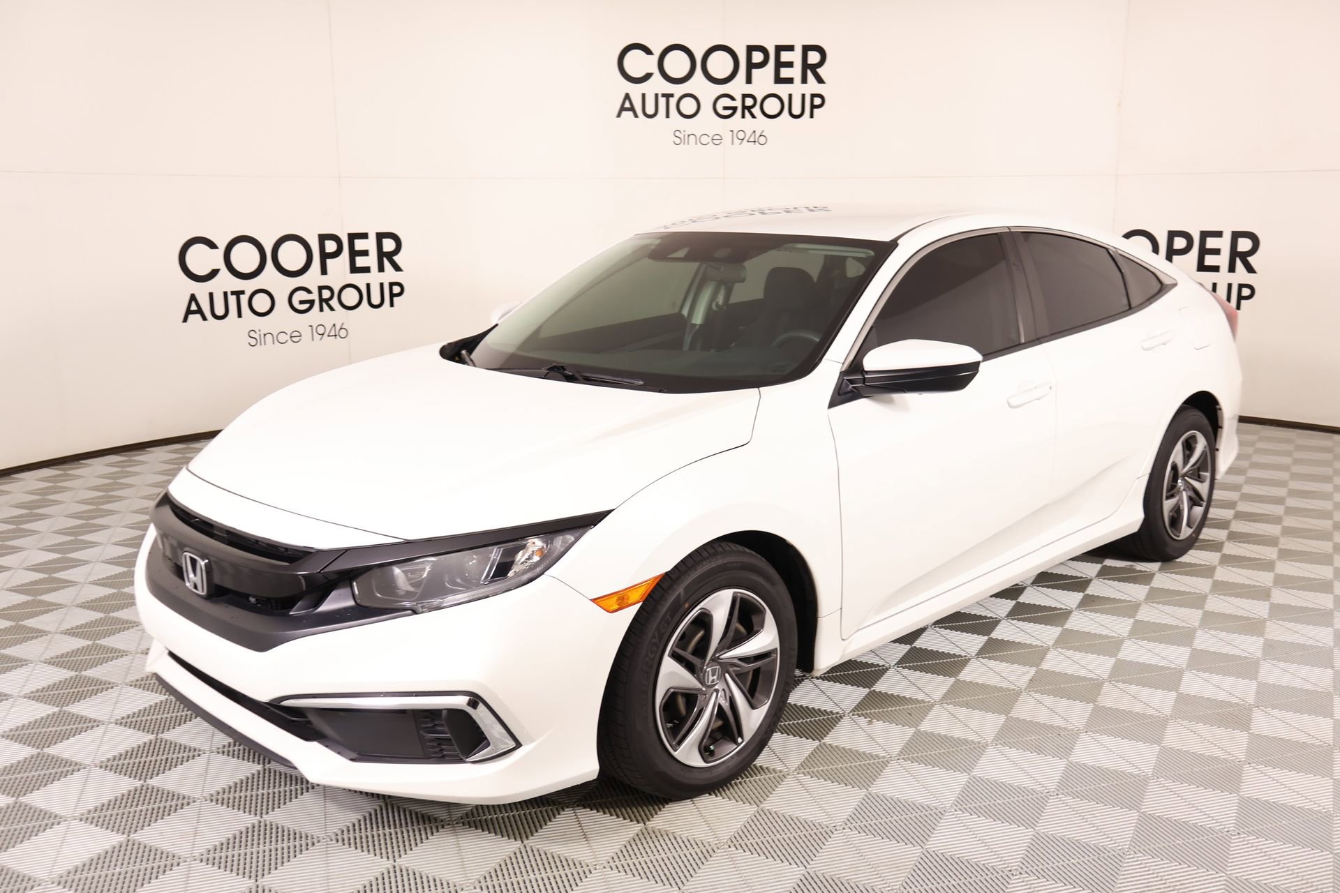 Used 2020 Honda Civic LX image 9